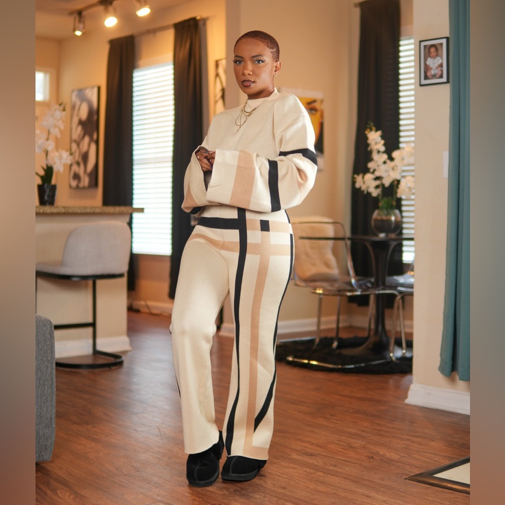 Cozy Neutral Knit Pantsuit - Beige & Black